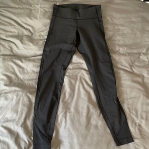 Women’s Lululemon Black Leggings - Size 4